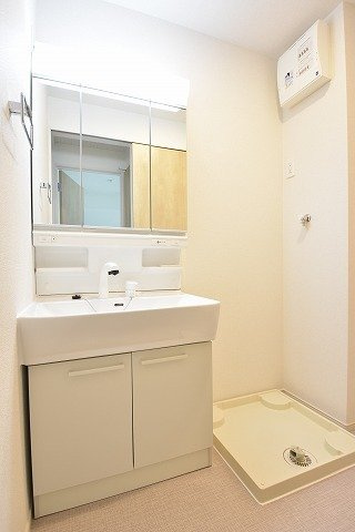 プランドール谷津の洗面所