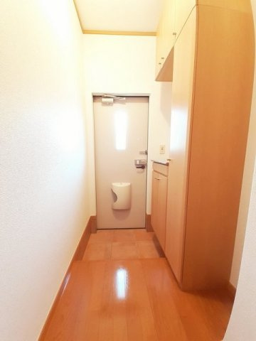 サンシャイン　タウンの玄関