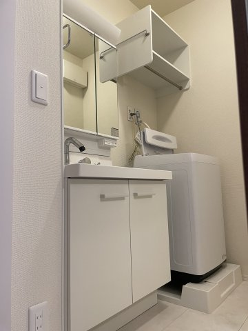 三重県四日市市　アズールの独立洗面台