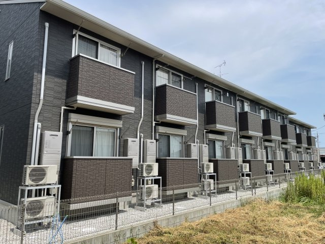 三重県四日市市　アズールの外観