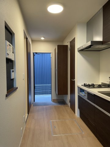 三重県四日市市　アズールの玄関