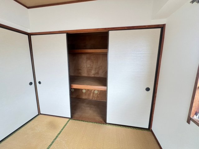 アーニスト野中の収納