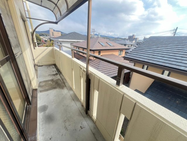 アーニスト野中のバルコニー