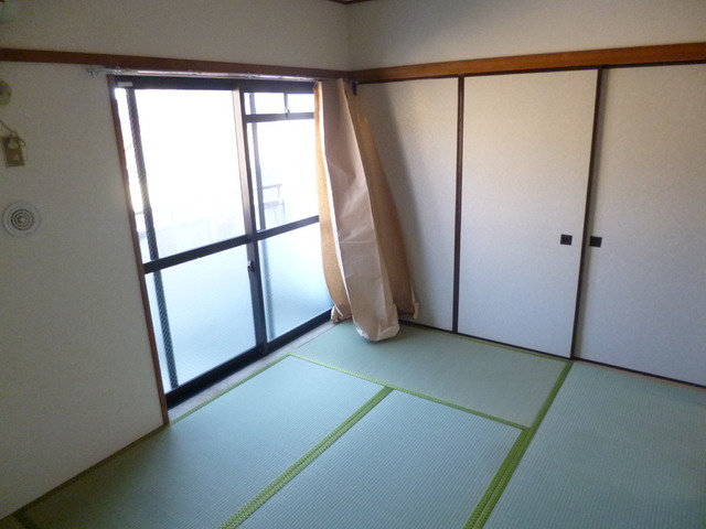 サンライズ戸越の和室|★和室６畳★