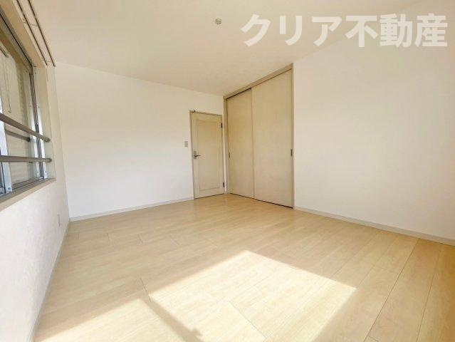 【洋室】 | 伊勢崎市韮塚町　中古住宅