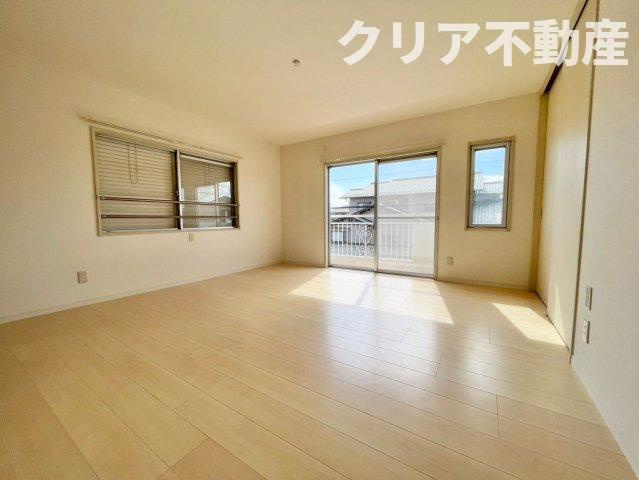 【寝室】 | 伊勢崎市韮塚町　中古住宅