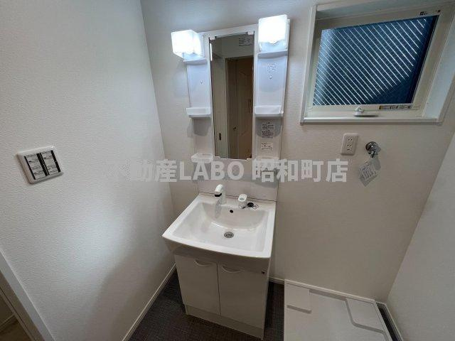 どまるんはうすの洗面所