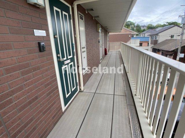 グリーン クレスト A棟のエントランス