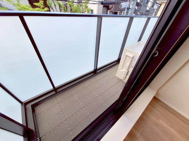 （仮称）新宿６丁目計画（ペット共生）のバルコニー