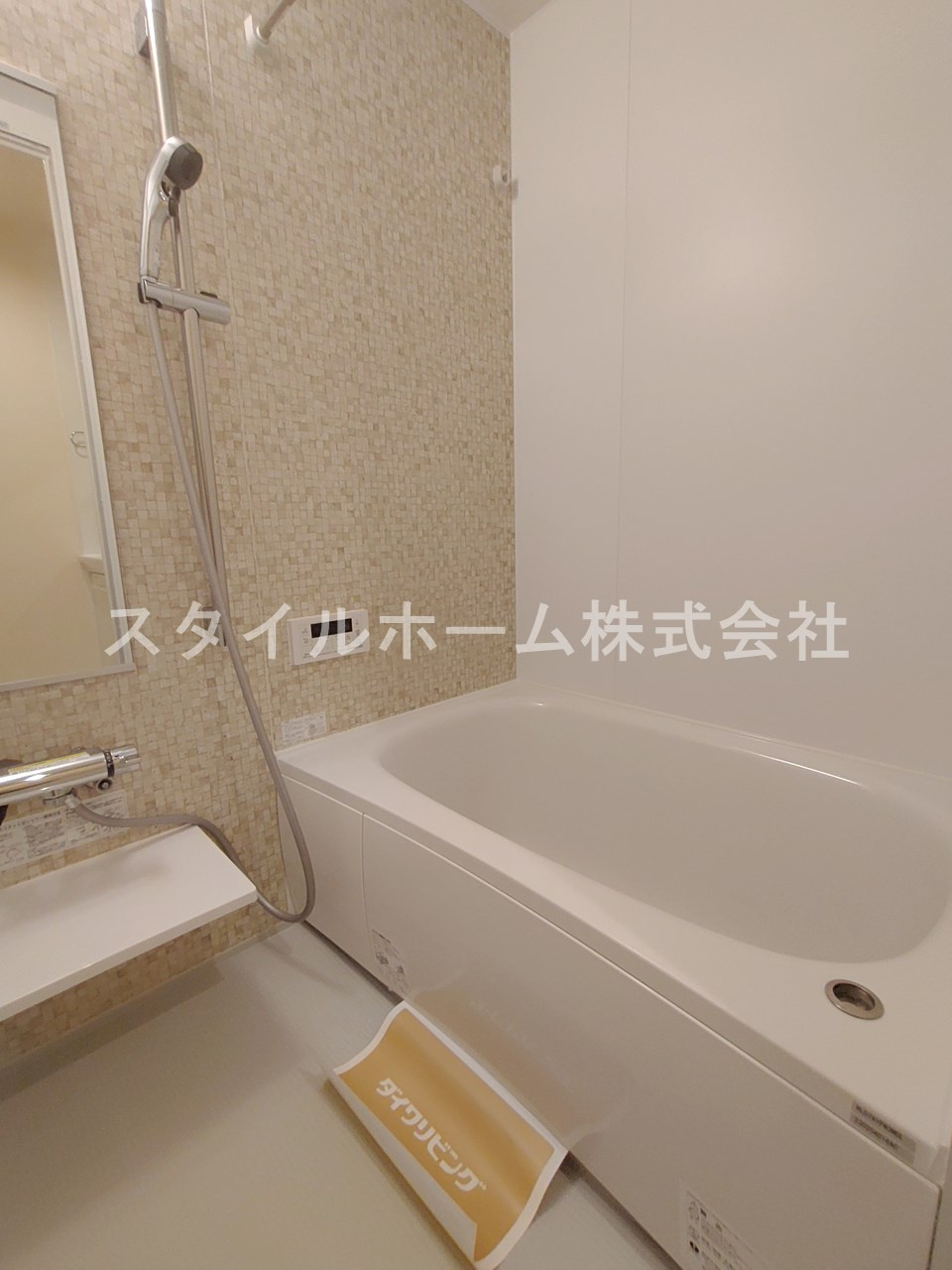 オッツ草間の浴室|別部屋写真です。