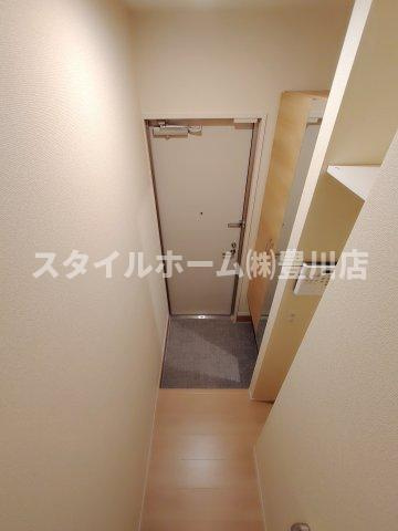 ルーチェ野口町の玄関