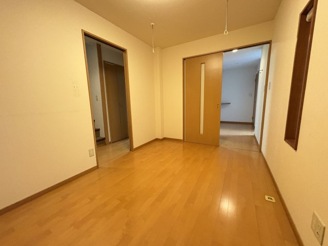 神戸市西区枝吉３丁目戸建の洋室