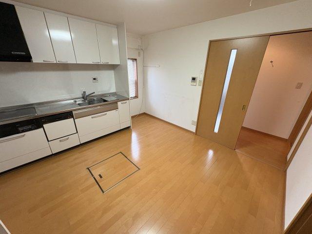 神戸市西区枝吉３丁目戸建の居間・リビング