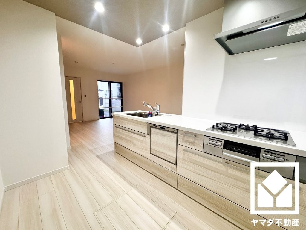 伏見区深草大亀谷西寺町　B号地のキッチン