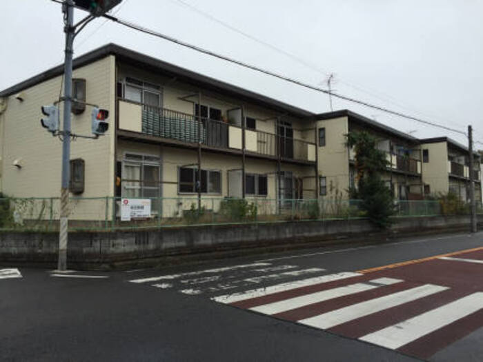 神取ハイツの外観