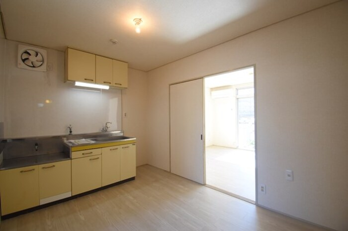 神取ハイツの居間・リビング|リビング