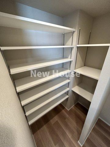 シーズンフラッツ新大塚 の収納