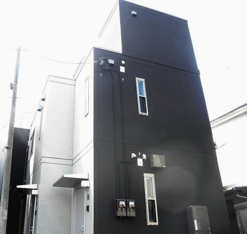 La courの外観