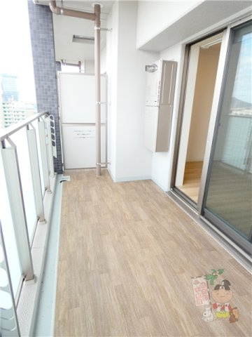ハアラン国体町のバルコニー