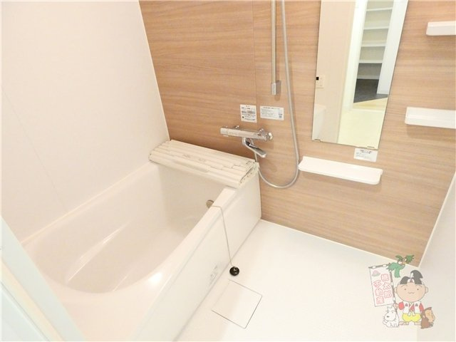ハアラン国体町の浴室