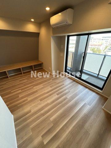 シーズンフラッツ新大塚 