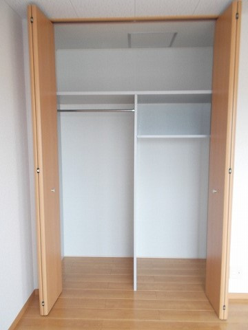 エバーグリーンオーク Bの収納