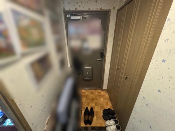 【玄関】 | ロイヤルシャトー交野 | 玄関