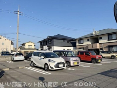 【駐車場】 | グレイス･ハイツ　B棟