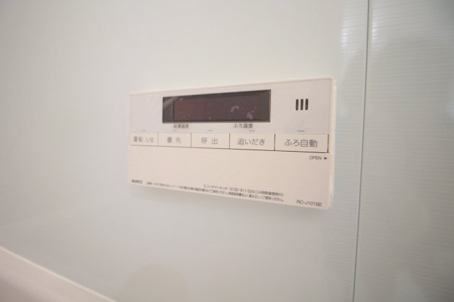 ホワイトハウス荏子田の設備|105号室のお部屋の写真となります。
※リノベーション後は同じような作りになりますが、一部異なる可能性もございます。