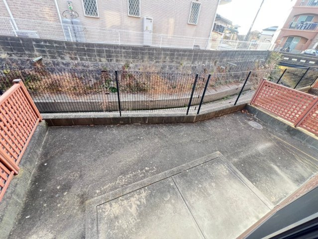 メルベーユ・ドミールD棟の庭|専用庭があります