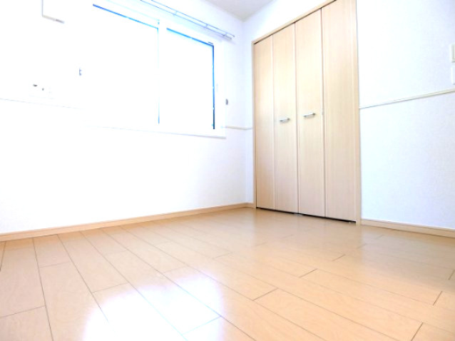 メゾンジャスティス の寝室