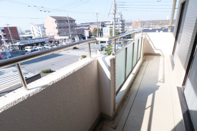 【バルコニー】 | シャトル大津和