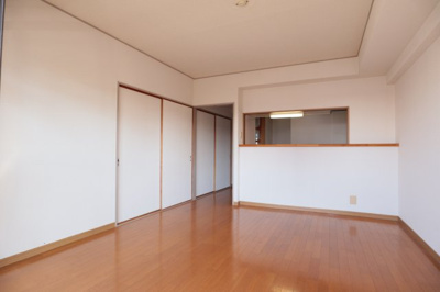 【居間・リビング】 | シャトル大津和