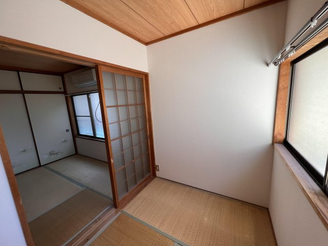 神戸市長田区丸山町１丁目のアパートの和室