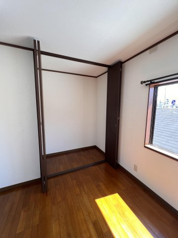 野田町８丁目貸家の洋室