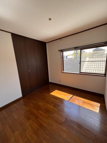 野田町８丁目貸家の洋室