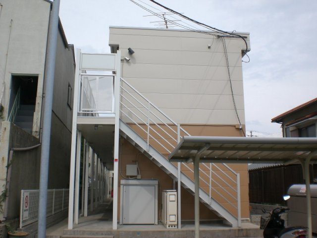 レオパレス潮見台Ⅱ