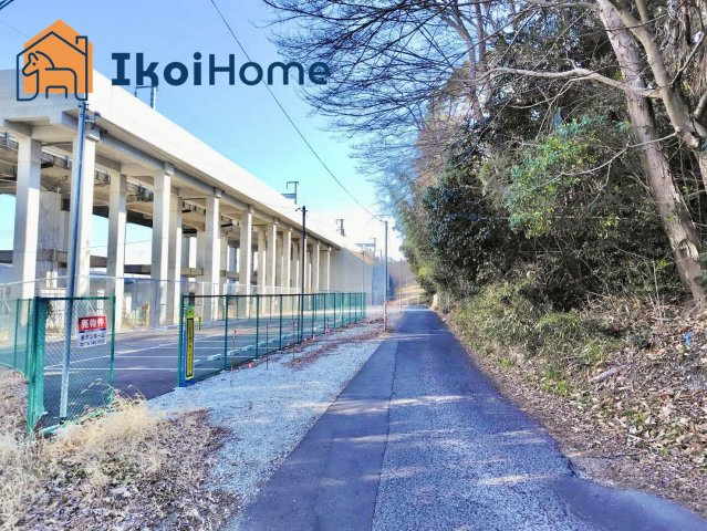 神戸市西区伊川谷町別府　土地の前面道路含む現地写真|●年中無休：当日予約可●更地につき解体費用不要です。