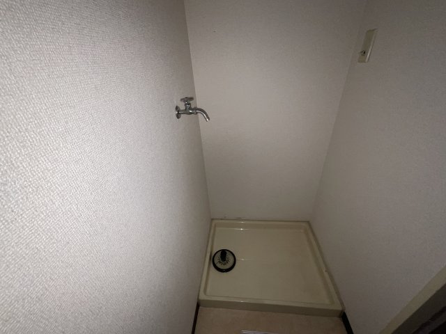 【設備】 | メゾン三田赤坂 | 洗濯機置き場です