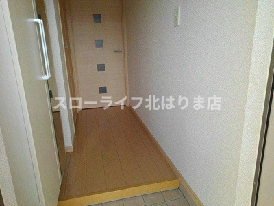 【玄関】 | ラブリーコート