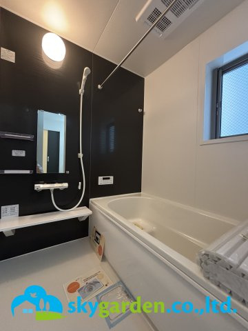 平塚市平塚1期　新築戸建　全2棟1号棟の浴室