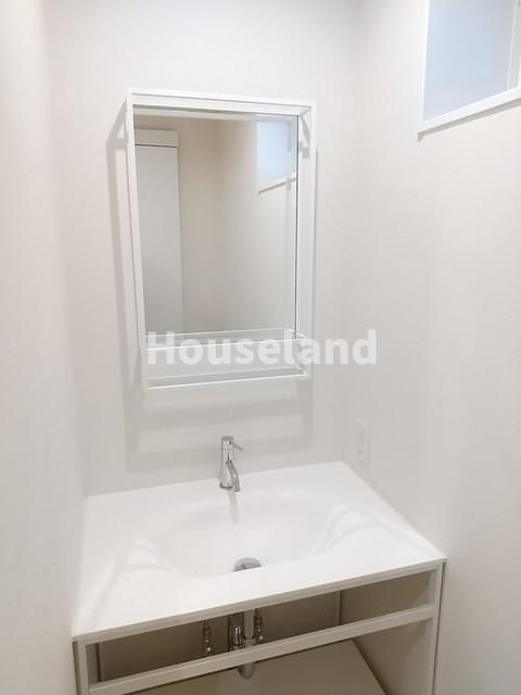 友田町ビルヂングの洗面所