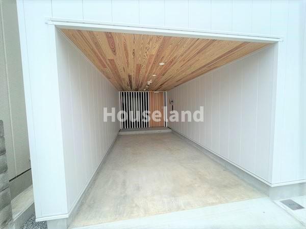 友田町ビルヂングのエントランス