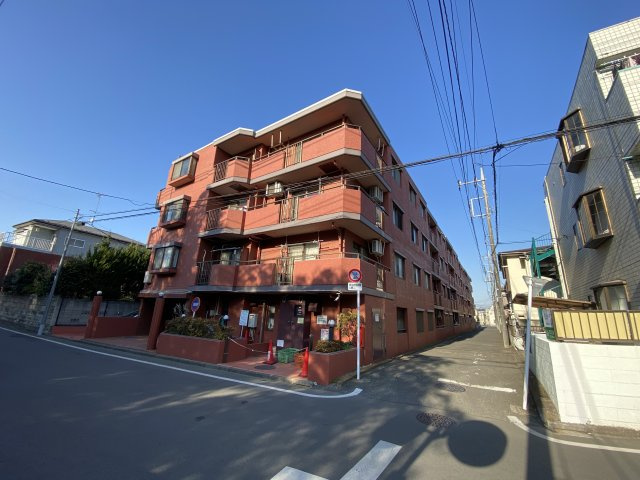 セザール清瀬の外観