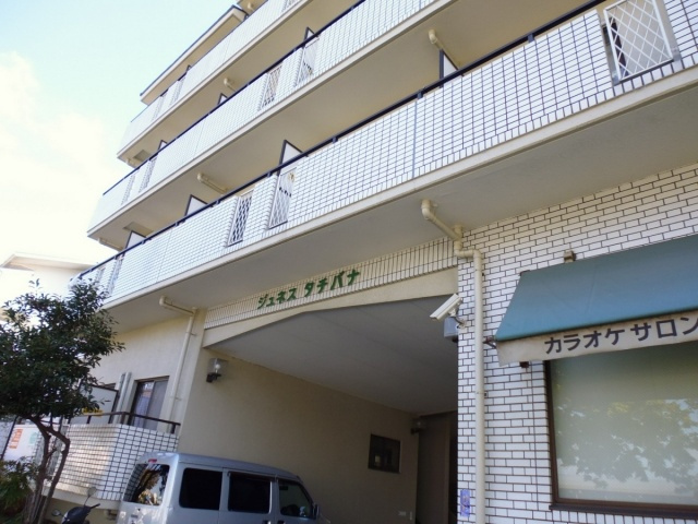 ジュネスタチバナの外観