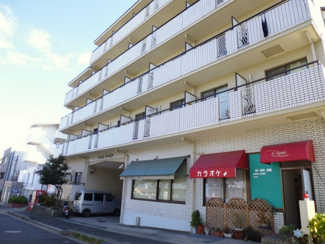 ジュネスタチバナの外観