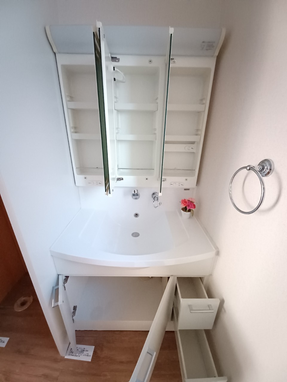 SOPHIAの独立洗面台|洗面台収納