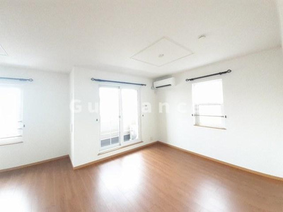 【居間・リビング】 | ロイヤルパレス