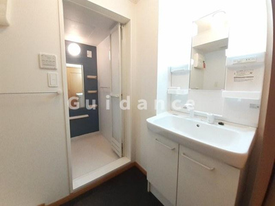 【洗面所】 | ロイヤルパレス