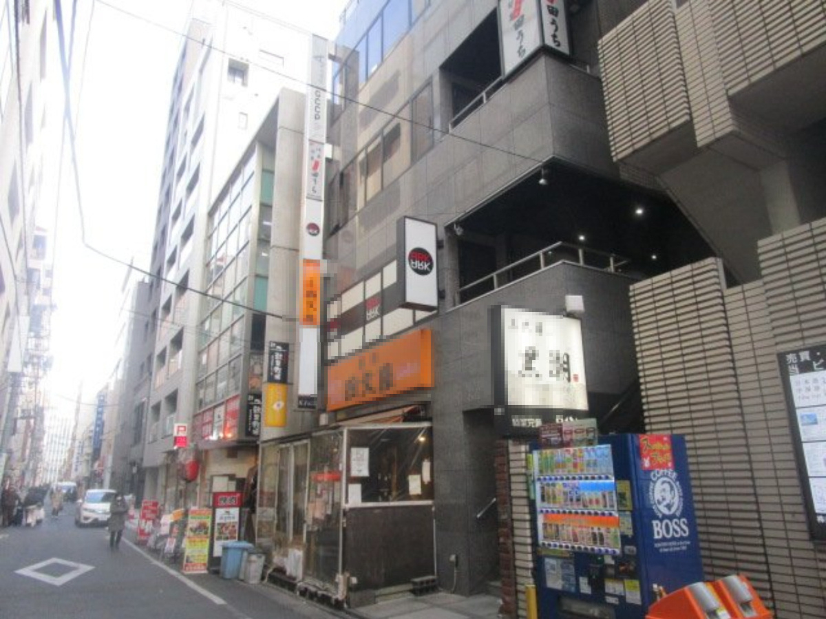 千代田区神田佐久間町２丁目のビルの外観